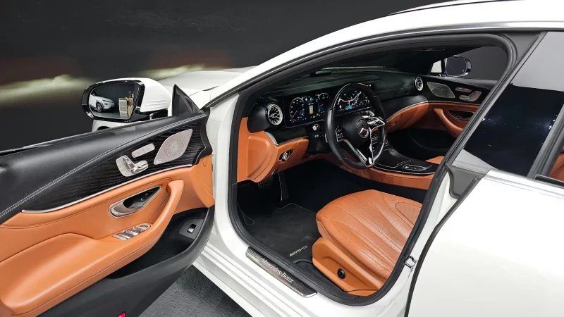 Mercedes-Benz CLS-Class