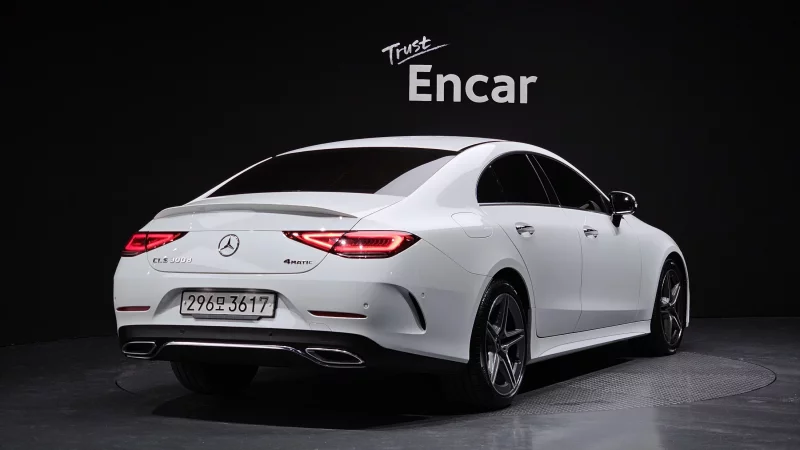 Mercedes-Benz CLS-Class