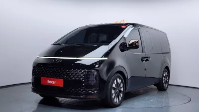 Hyundai Staria