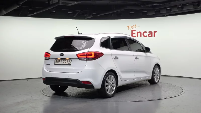 Kia Carens