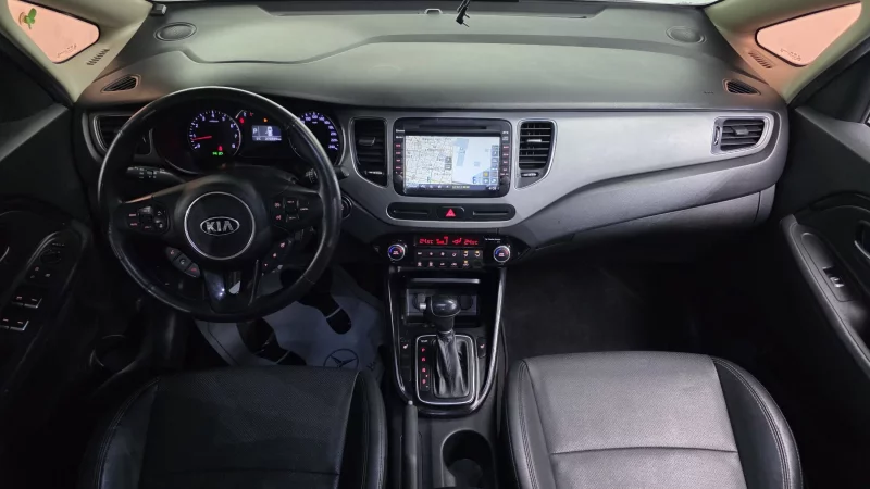 Kia Carens