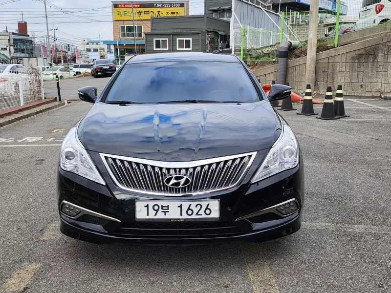 Hyundai Grandeur