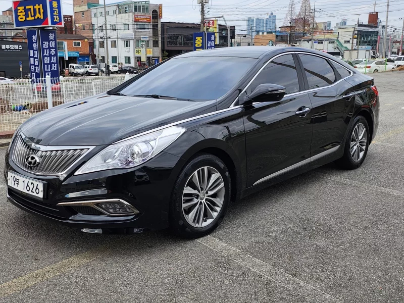 Hyundai Grandeur