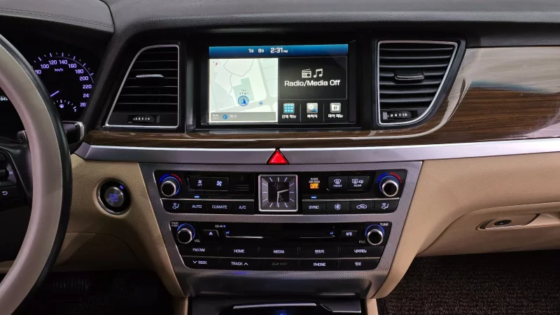Genesis G80