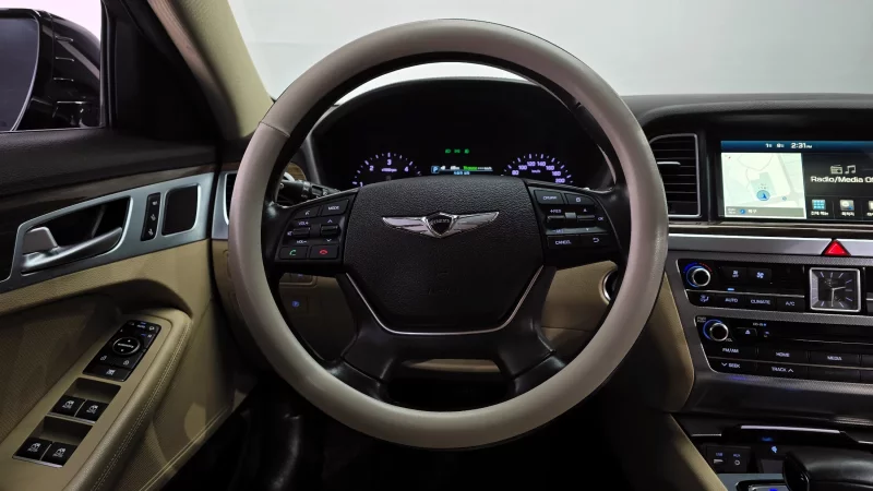 Genesis G80