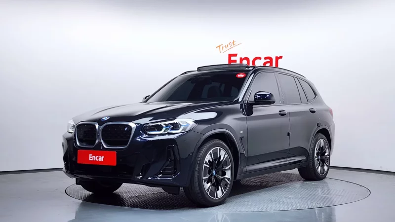 BMW iX3