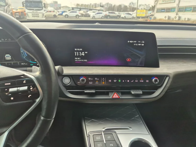 Kia K8