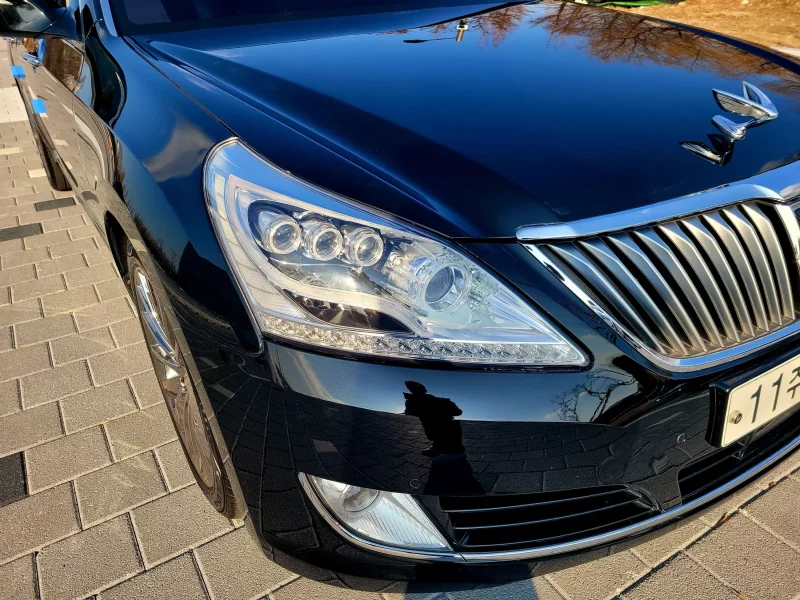 Hyundai Equus