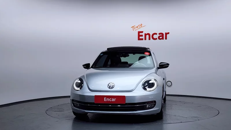 Volkswagen BEETLE