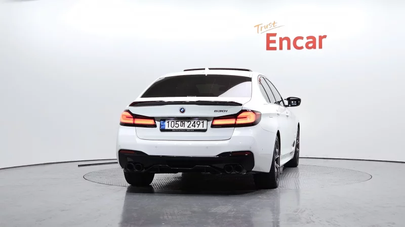 BMW 5-Series