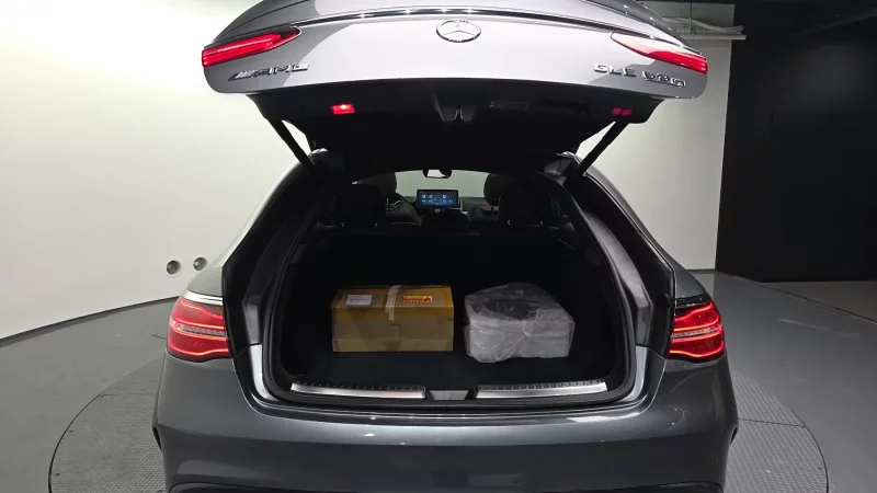 Mercedes-Benz GLE-Class