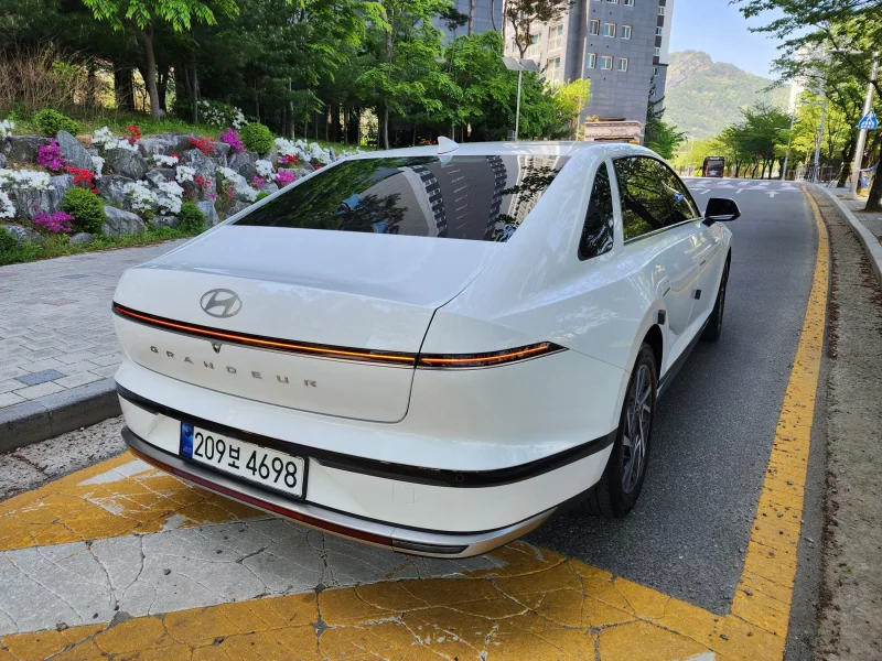 Hyundai Grandeur