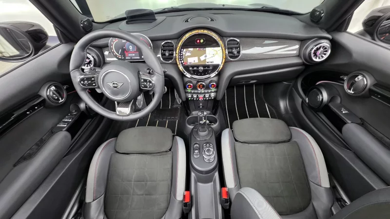 MINI Cooper Convertible