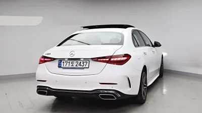 Mercedes-Benz C-Class