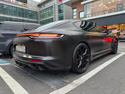 Porsche PANAMERA