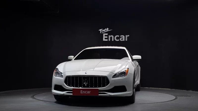 Maserati QUATTROPORTE