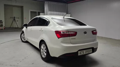 Kia pride