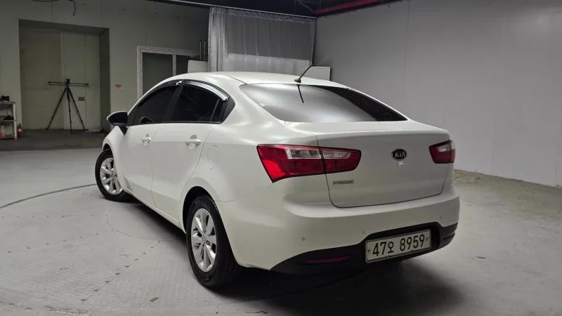 Kia pride