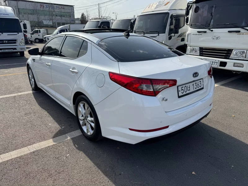 Kia K5
