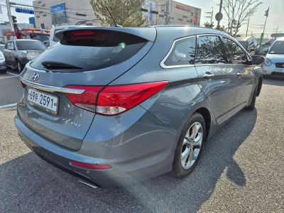 Hyundai I40