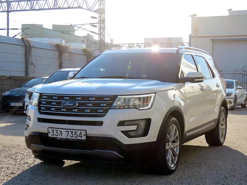 Ford EXPLORER