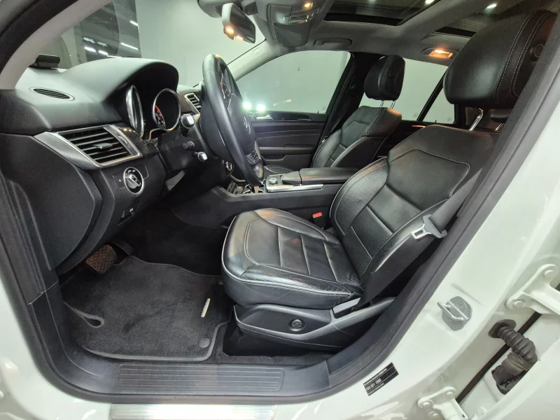 Mercedes-Benz M-class