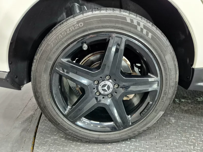 Mercedes-Benz M-class