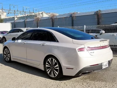 Lincoln MKZ