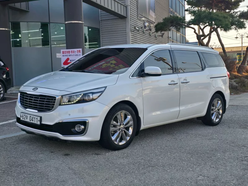 Kia Carnival