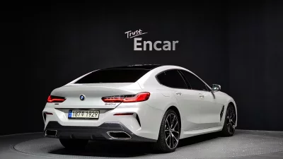 BMW 8-Series