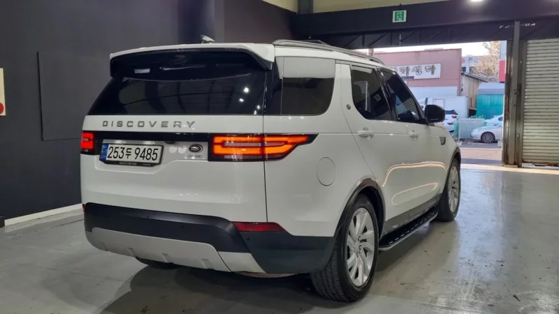 Land Rover DISCOVERY