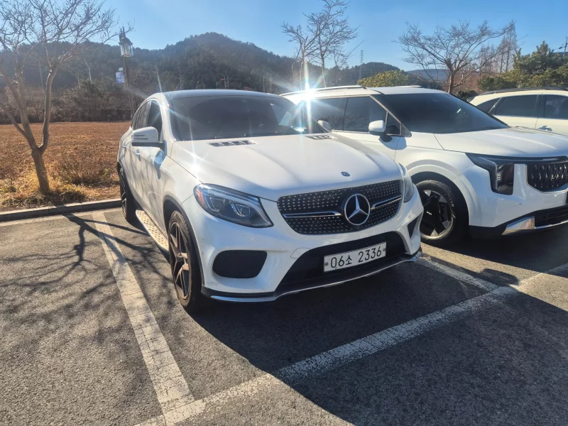 Mercedes-Benz GLE-Class