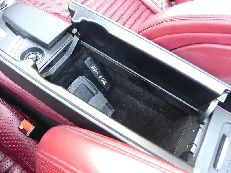 Mercedes-Benz SL-Class