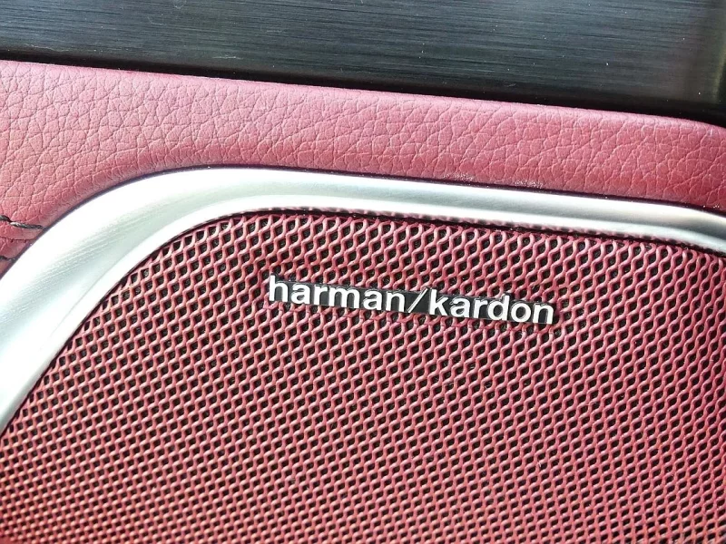 Mercedes-Benz SL-Class