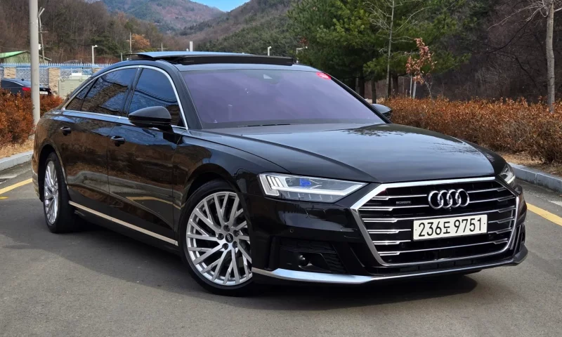 Audi A8