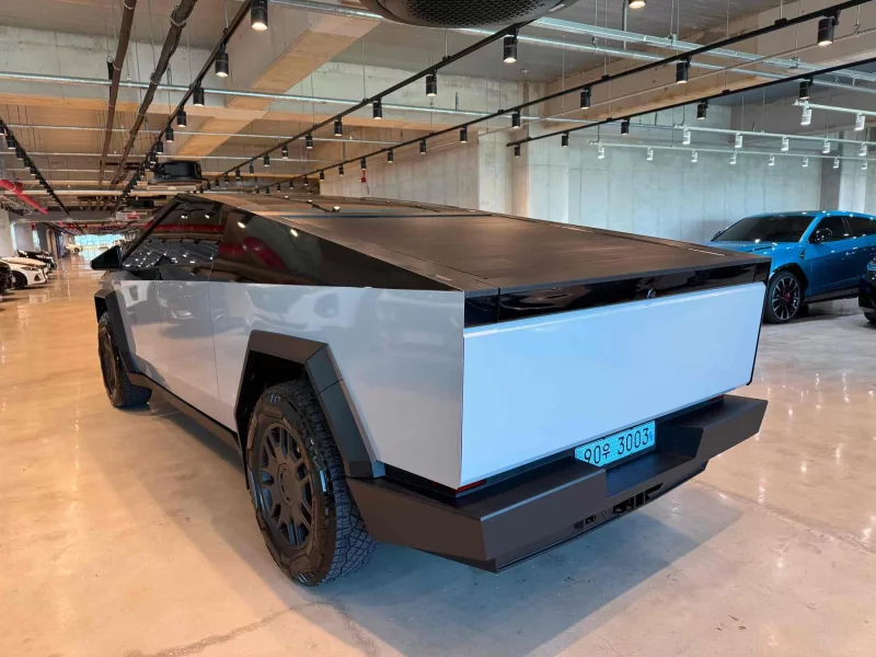 Tesla Cybertruck
