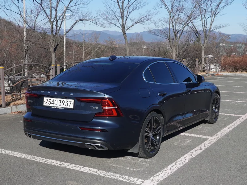 Volvo S60