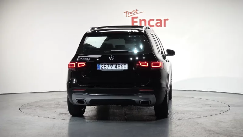 Mercedes-Benz GLB-Class