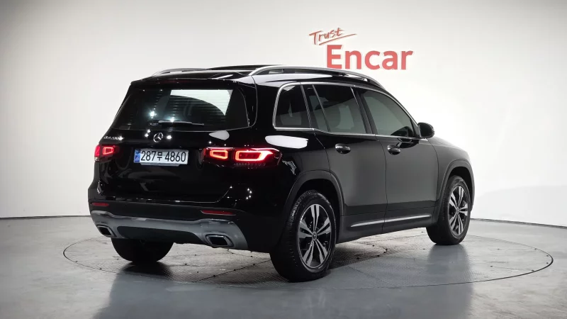 Mercedes-Benz GLB-Class