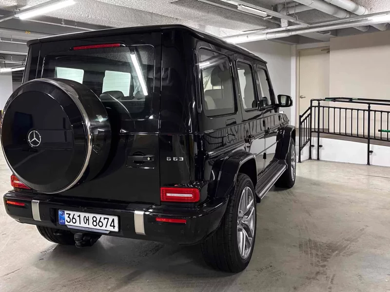Mercedes-Benz G-Class