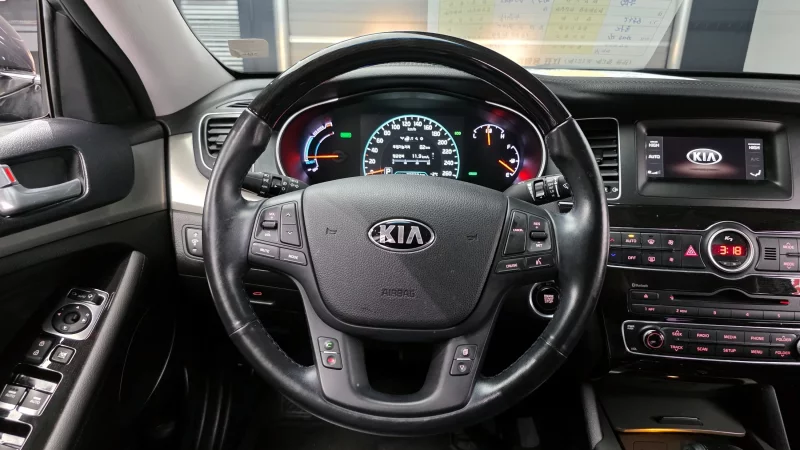 Kia K7