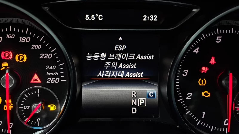 Mercedes-Benz GLA-Class