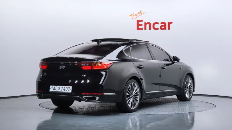 Kia K7