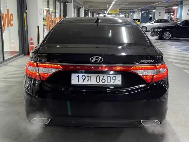 Hyundai Grandeur