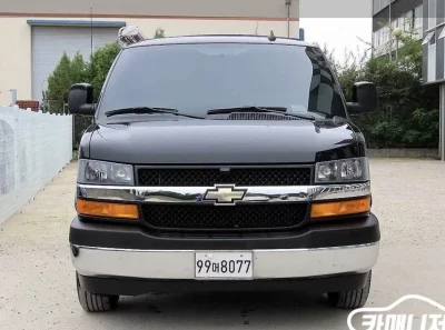Chevrolet Express Van