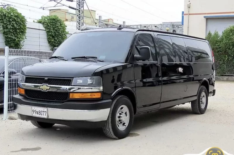 Chevrolet Express Van