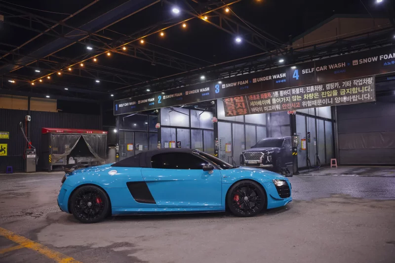 Audi R8