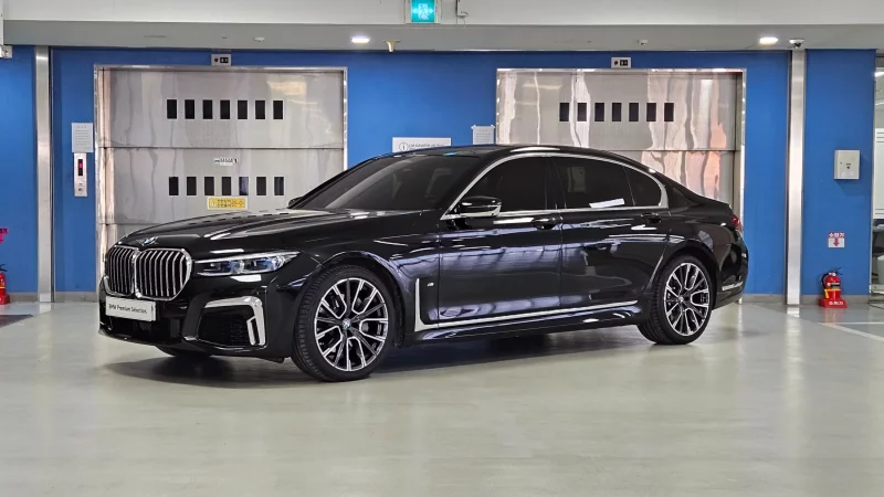 BMW 7-Series