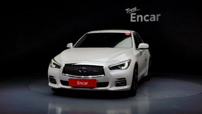 Infiniti Q50