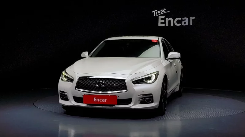 Infiniti Q50